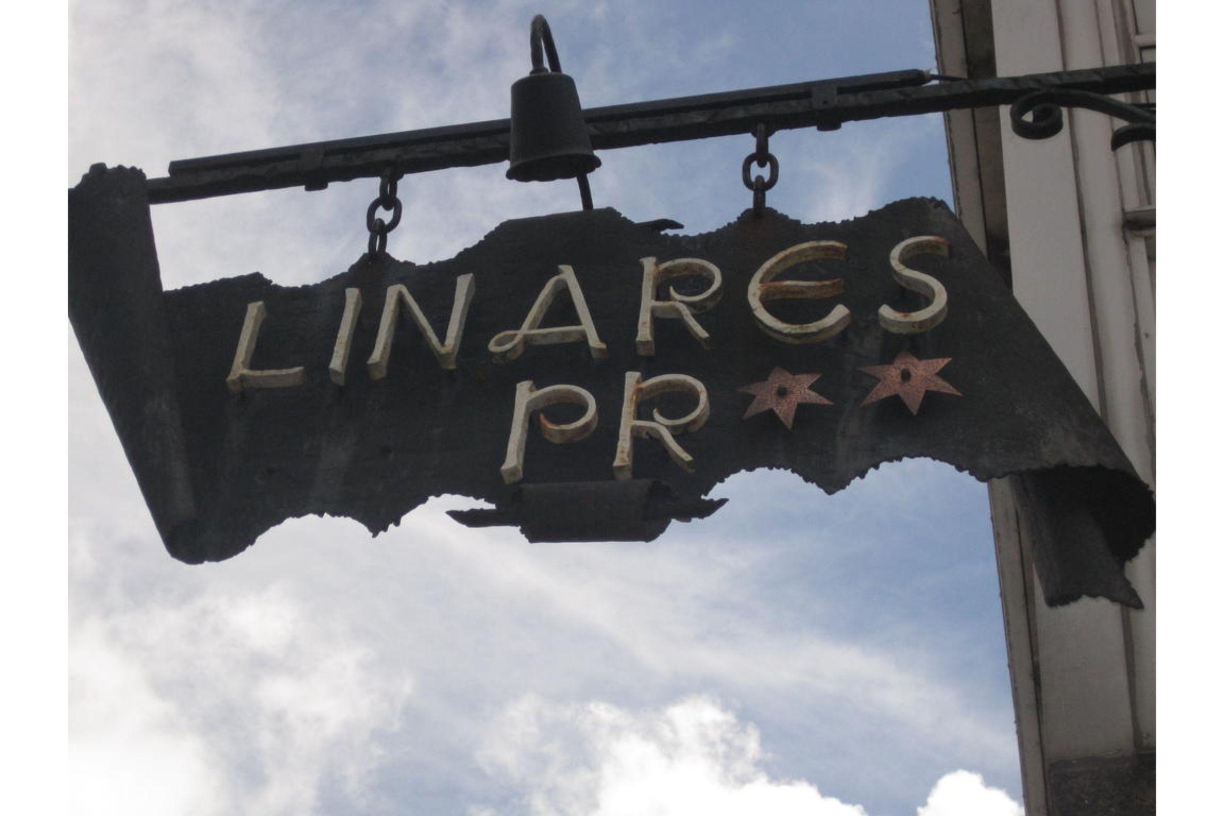 Linares Rooms Santiago ซานติอาโก เด กอมโปสเตลา ภายนอก รูปภาพ